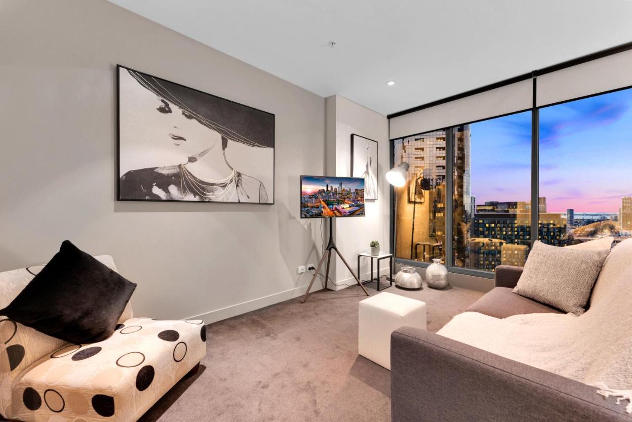 Opulent Level 25 Condo With Breathtaking Views Melbourne Exterior photo